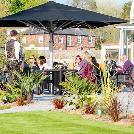 The Rose & Crown Hotel-2