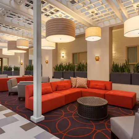 Embassy Suites Baton Rouge-3