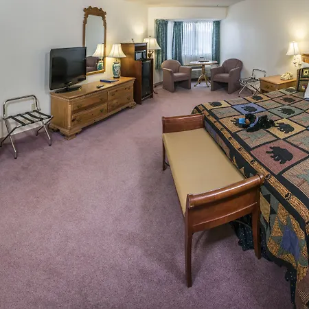 Black Bear Inn, An Ascend Collection Hotel-2