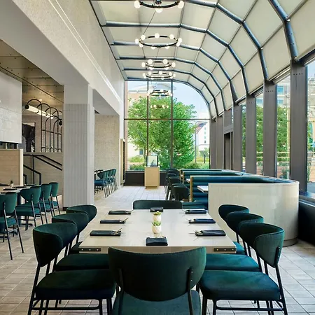 Delta Hotels By Marriott Muskegon Convention Center-2
