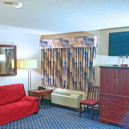 Regency Inn & Suites West Springfield-3