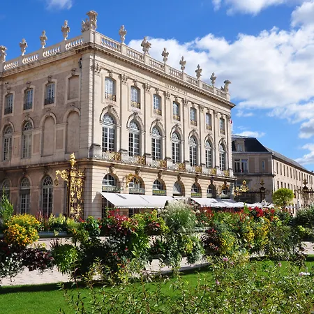 Grand Hotel De La Reine - Place Stanislas-3