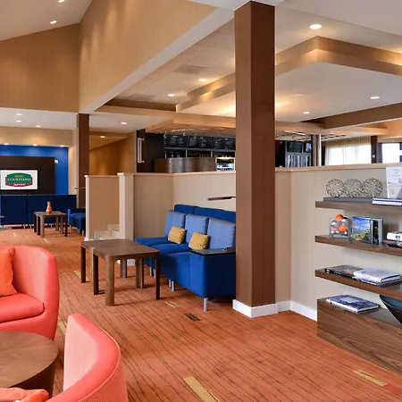 Courtyard By Marriott Dallas Northwest-3