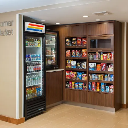 Fairfield Inn Manchester - Boston Regional Airport-2