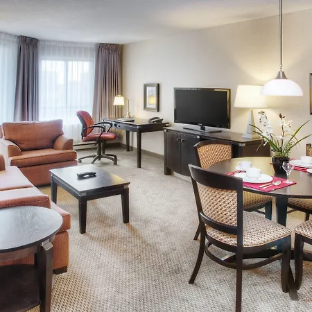 Les Suites Hotel Ottawa-3