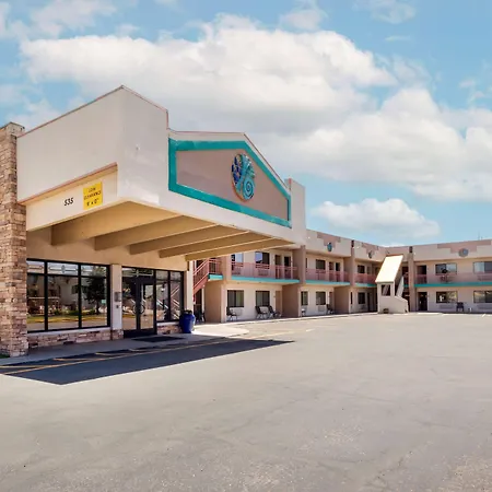 Turquoise Inn & Suites-3