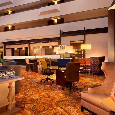 Sheraton Minneapolis West Hotel-2