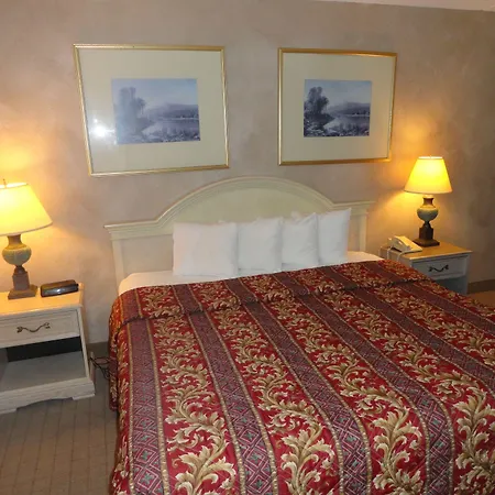 Fairbridge Hotel Cleveland East-2