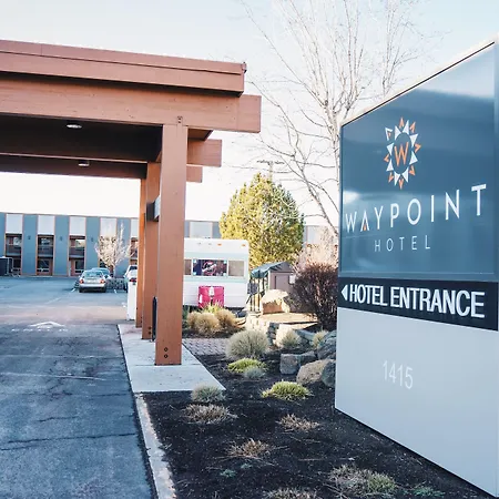 Waypoint Hotel-3