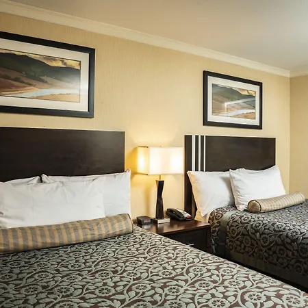 Days Inn By Wyndham Concord-3