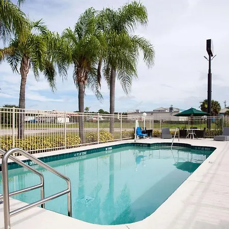 Howard Johnson By Wyndham Vero Beach/I-95-2