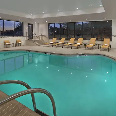 Courtyard By Marriott Philadelphia City Avenue-2