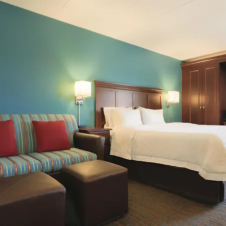 Hampton Inn Madison East Towne Mall Area-3