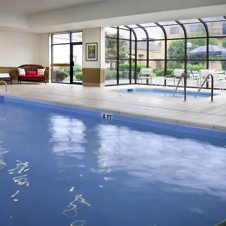 Courtyard By Marriott Fishkill-3