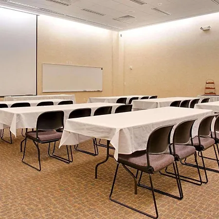 Country Inn & Suites By Radisson, Fergus Falls, Mn-2