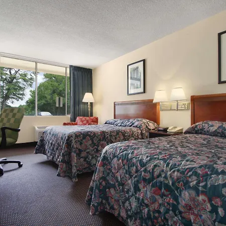 Super 8 By Wyndham Dover-3