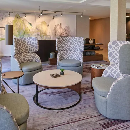 Sonesta Select Indianapolis Carmel-2