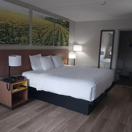 Days Inn By Wyndham Vineland-2