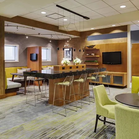 Courtyard By Marriott Boston Logan Airport-2