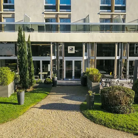 Best Western Plus Hotel Du Parc Chantilly-3