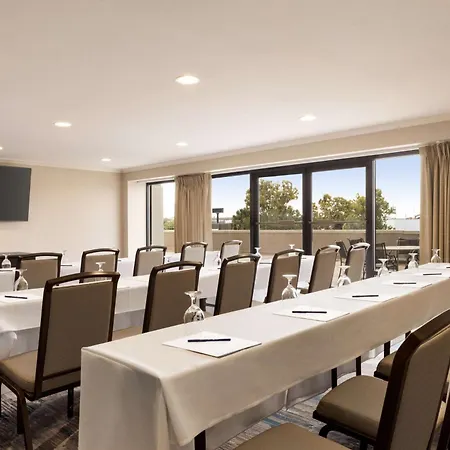 Doubletree By Hilton New Orleans Airport-3