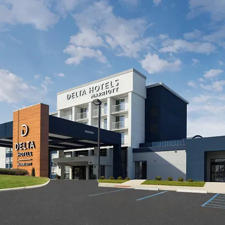 Delta Hotels By Marriott Green Bay-3