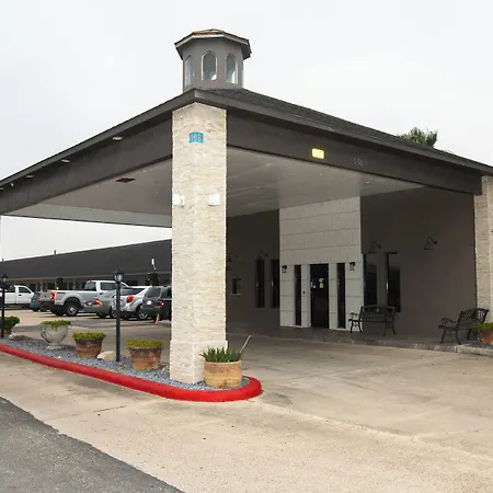 Americas Best Value Inn Harlingen-3