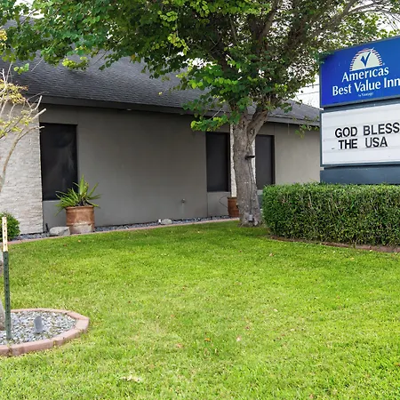 Americas Best Value Inn Harlingen-2