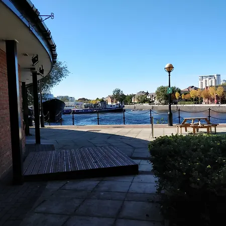 Copthorne Hotel Manchester Salford Quays-2