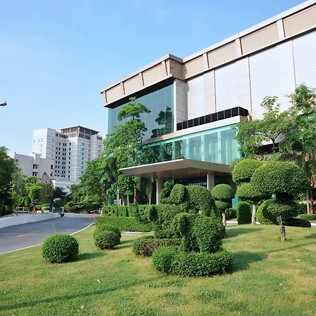 Rama Gardens Hotel Bangkok-3