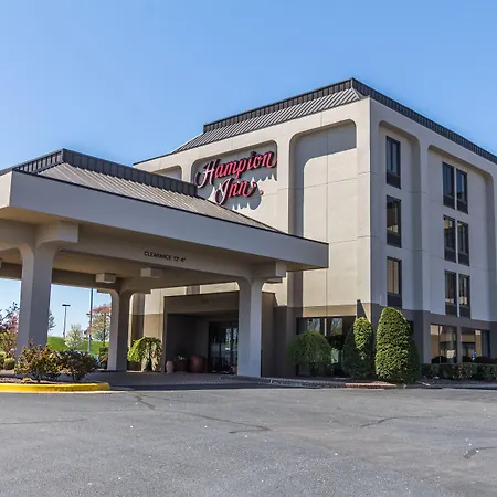 Hampton Inn Winchester-University/ Mall-2