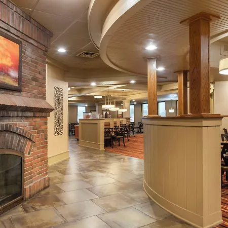 Best Western Plus Ramkota Hotel-3