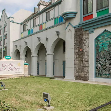 Castle Inn And Suites Anaheim-3