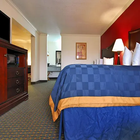 Americas Best Value Inn Kingsville-2