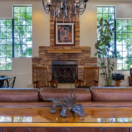 Best Western Paint Pony Lodge-3