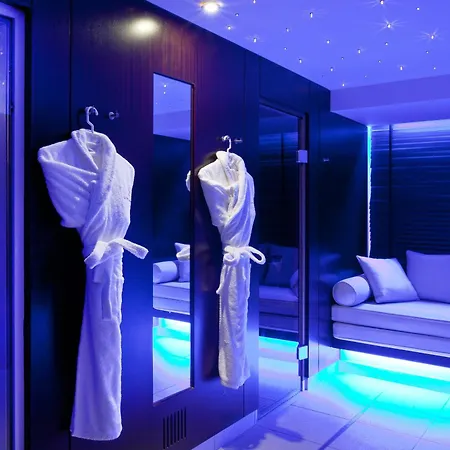 Hotel Etoile Maillot-2