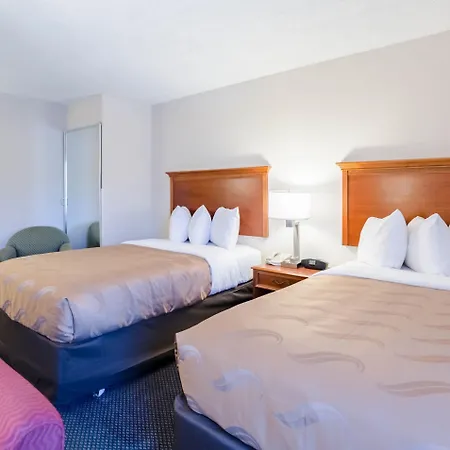 Quality Inn Lynchburg Near University-3