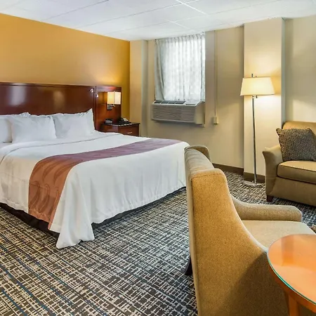 Quality Inn & Suites-3