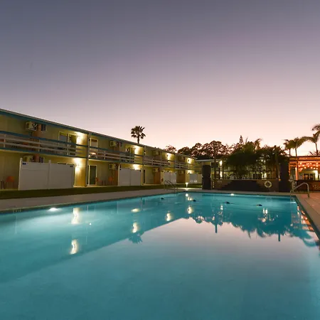 Golden Host Resort Sarasota-3