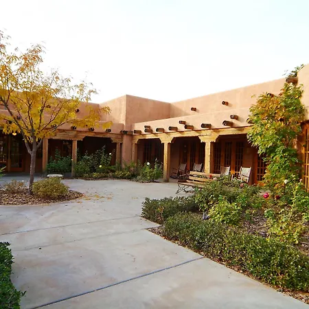 Courtyard By Marriott Page At Lake Powell-3