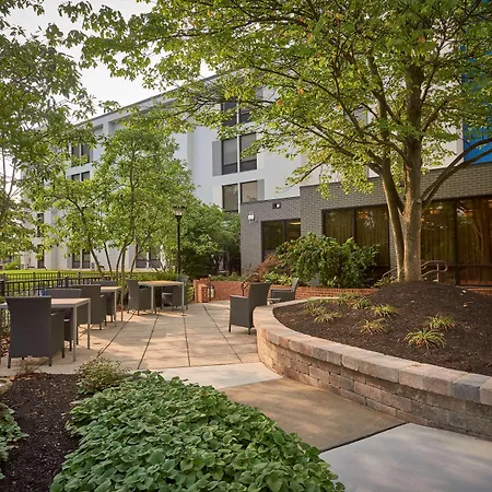 Hampton Inn By Hilton Harrisburg West-2