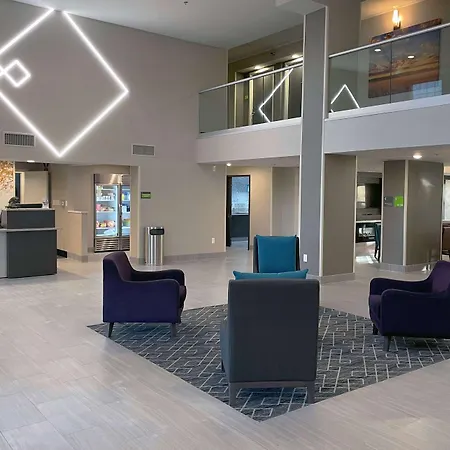 La Quinta By Wyndham Jonesboro-3