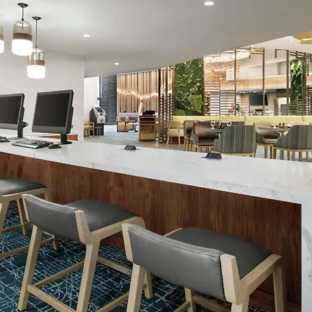Doubletree By Hilton Chicago Magnificent Mile-3