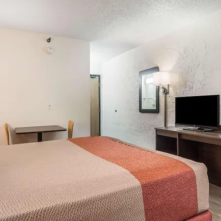 Motel 6-Elk Grove Village, Il-2
