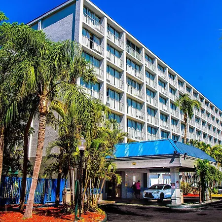 North Miami Beach Gardens Inn & Suites (Adults Only)-2