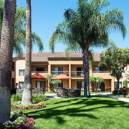 Courtyard Anaheim Buena Park-3