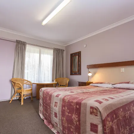 Sleepwell Motel-3