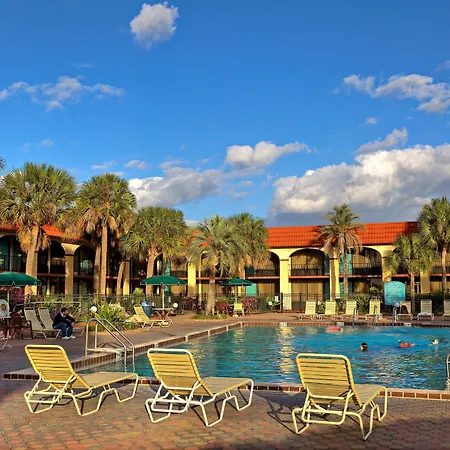 Maingate Lakeside Resort-3