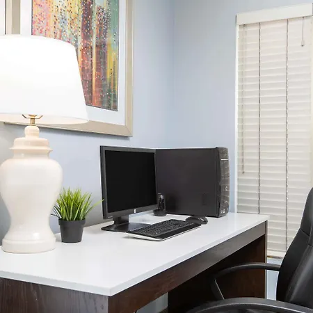 Baymont By Wyndham San Diego Downtown-3