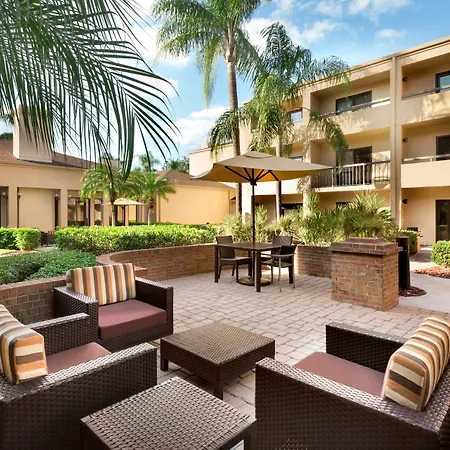 Courtyard By Marriott Fort Myers Cape Coral-2